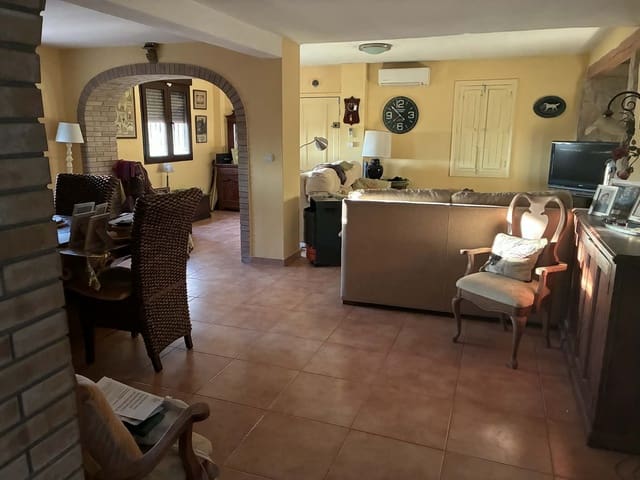 5 bedroom Finca/Country House for sale in Ontinyent with pool garage - € 430,000 (Ref: 10012604)