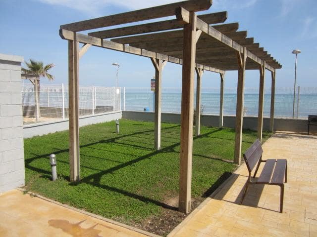 1 slaapkamer Flat te koop in La Manga del Mar Menor met zwembad - € 169.900 (Ref: 10011764)
