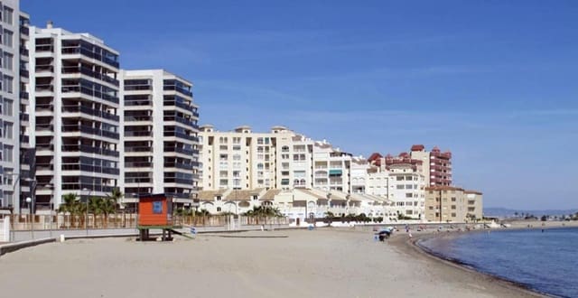 1 slaapkamer Flat te koop in La Manga del Mar Menor met zwembad - € 169.900 (Ref: 10011764)
