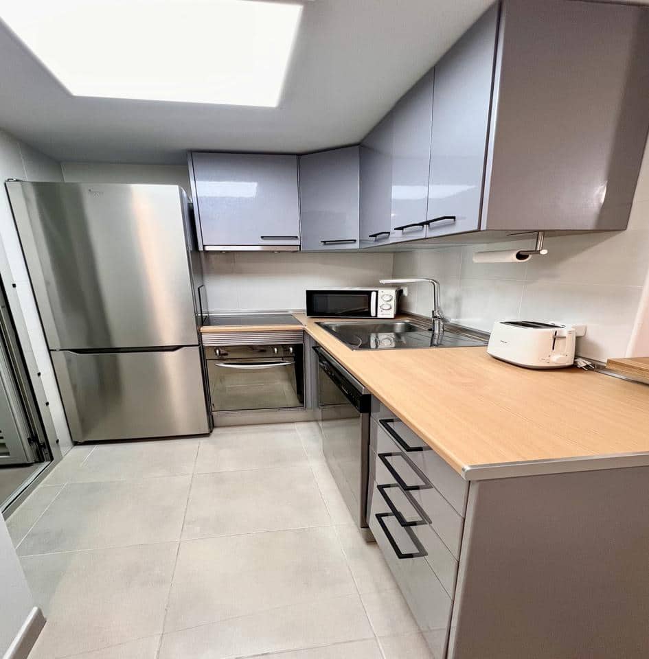 1 slaapkamer Flat te koop in La Manga del Mar Menor met zwembad - € 169.900 (Ref: 10011764)