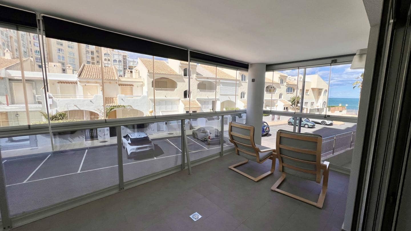 1 slaapkamer Flat te koop in La Manga del Mar Menor met zwembad - € 169.900 (Ref: 10011764)