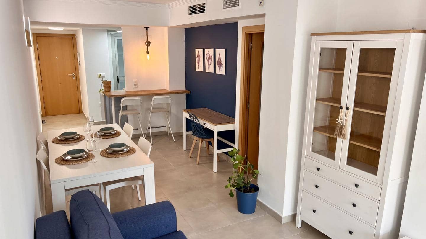 1 slaapkamer Flat te koop in La Manga del Mar Menor met zwembad - € 169.900 (Ref: 10011764)