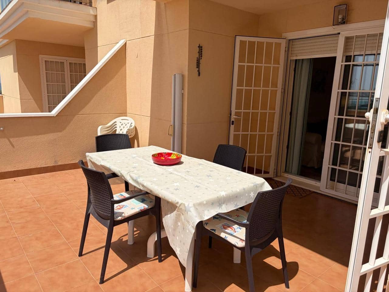 2 sovrum Lägenhet till salu i La Manga del Mar Menor med pool garage - 189 000 € (Ref: 10011766)