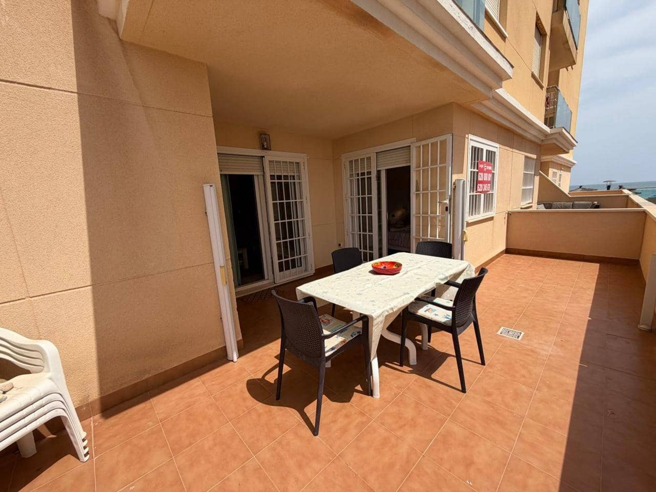 2 sovrum Lägenhet till salu i La Manga del Mar Menor med pool garage - 189 000 € (Ref: 10011766)