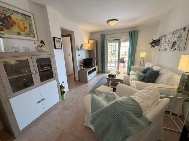 2 soverom Leilighet til salgs i La Manga del Mar Menor med svømmebasseng garasje - € 189 000 (Ref: 10011766)