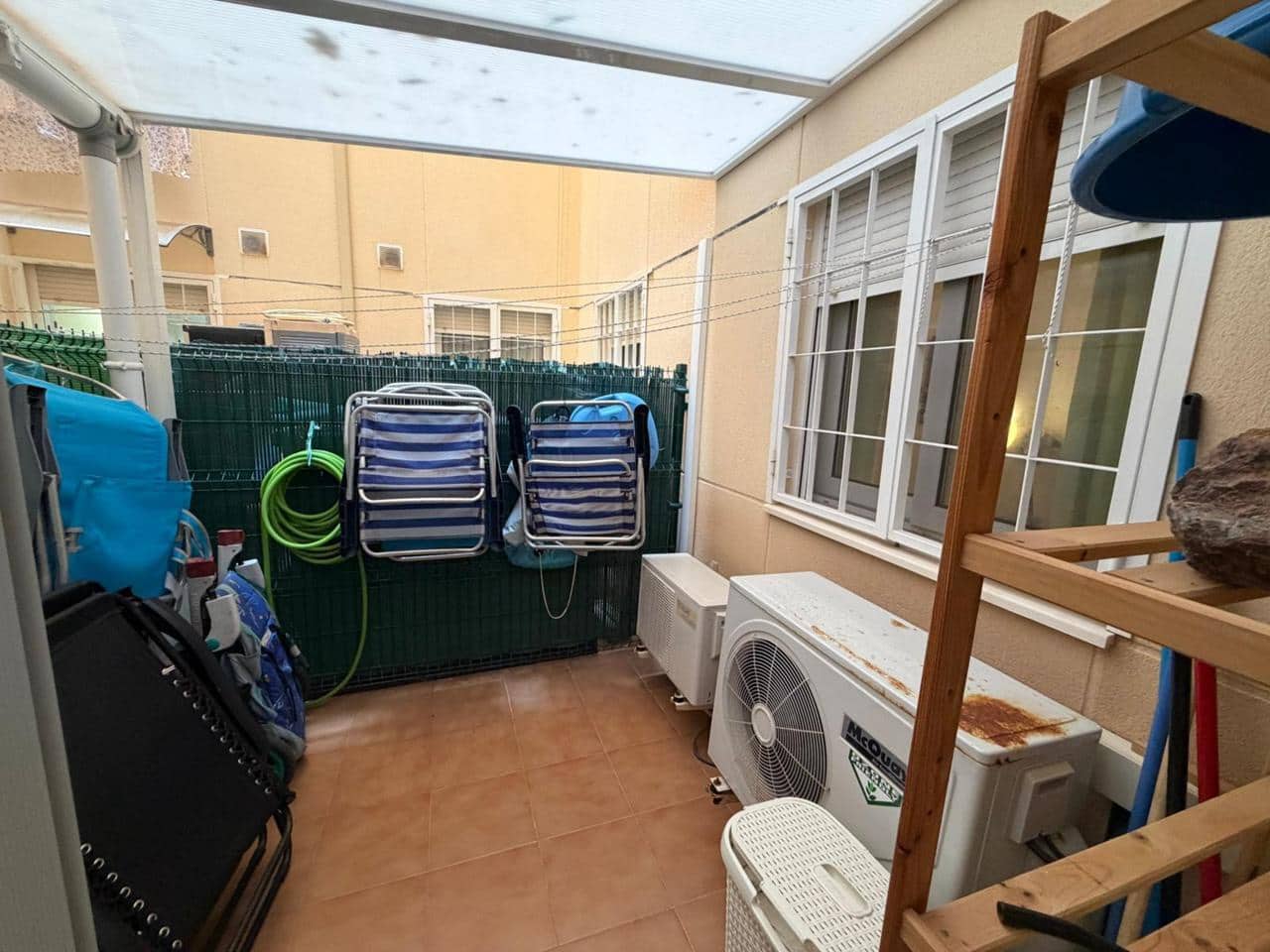 2 sovrum Lägenhet till salu i La Manga del Mar Menor med pool garage - 189 000 € (Ref: 10011766)