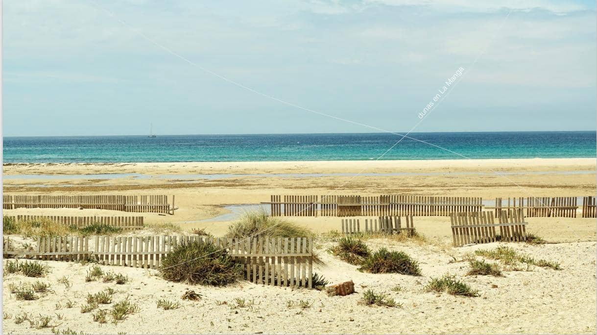 2 sovrum Lägenhet till salu i La Manga del Mar Menor med pool - 263 000 € (Ref: 10011767)