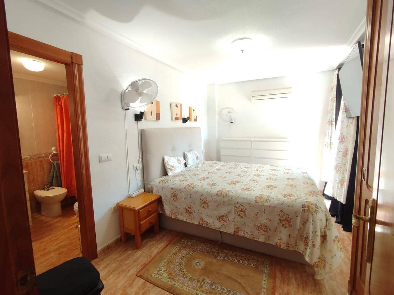 2 slaapkamer Flat te koop in La Manga del Mar Menor met zwembad - € 160.000 (Ref: 10011769)