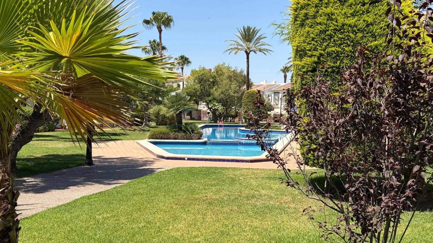 3 sovrum Lägenhet till salu i La Manga del Mar Menor med pool - 239 000 € (Ref: 10011770)