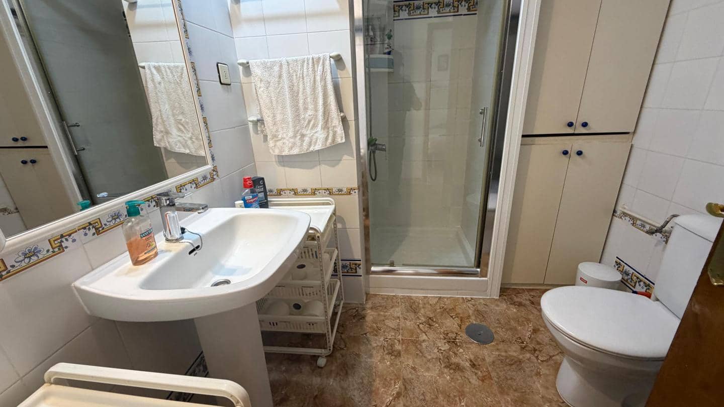 3 sovrum Lägenhet till salu i La Manga del Mar Menor med pool - 239 000 € (Ref: 10011770)