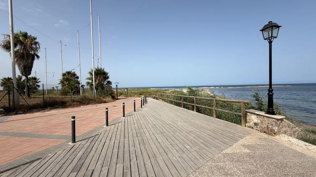 3 sypialnia Mieszkanie na sprzedaż w La Manga del Mar Menor z basenem - 239 000 € (Ref: 10011770)