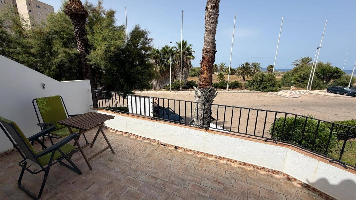 3 sovrum Lägenhet till salu i La Manga del Mar Menor med pool - 239 000 € (Ref: 10011770)