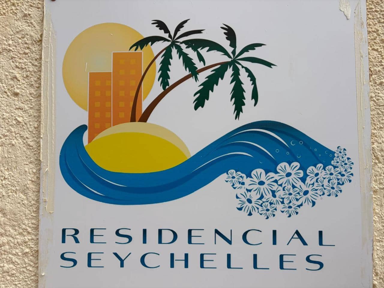 2 soveværelse Lejlighed til salg i La Manga del Mar Menor med swimmingpool - € 199.000 (Ref: 10011773)