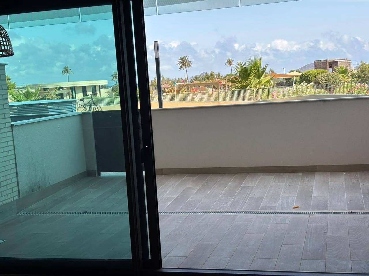 2 bedroom Flat for sale in Playa Paraiso with pool garage - € 259,000 (Ref: 10011774)