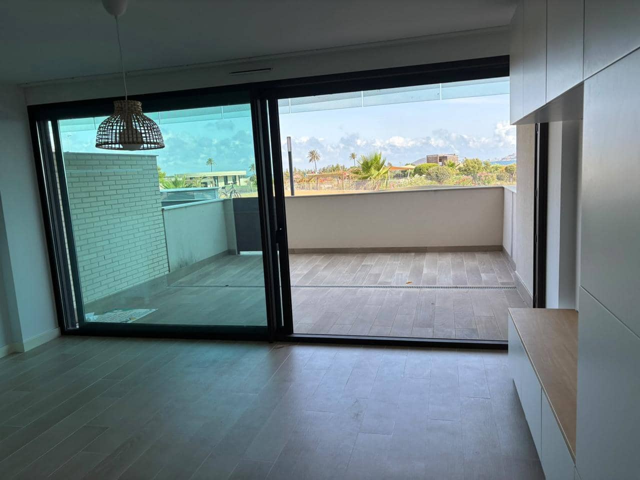2 bedroom Flat for sale in Playa Paraiso with pool garage - € 259,000 (Ref: 10011774)