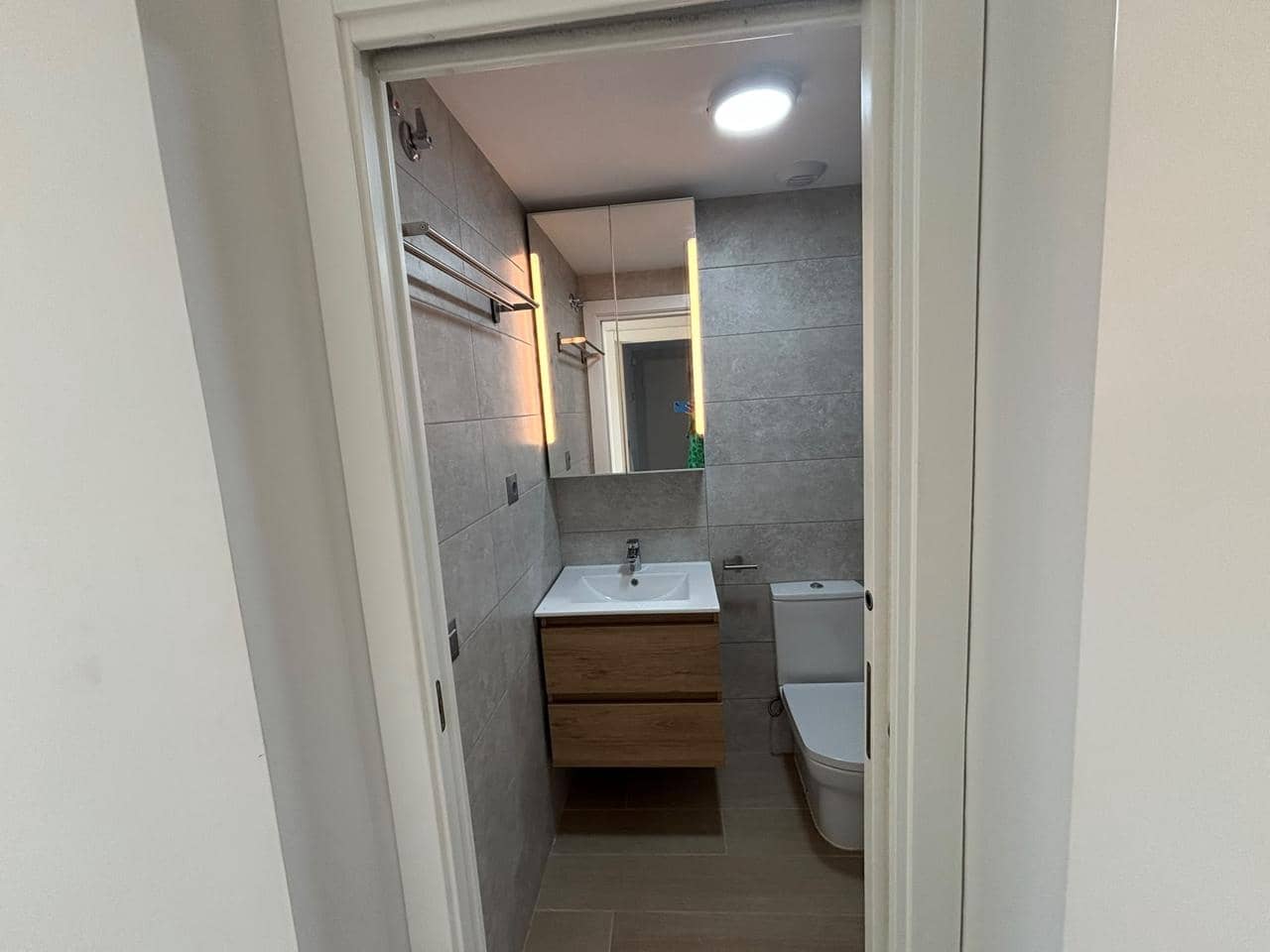 2 bedroom Flat for sale in Playa Paraiso with pool garage - € 259,000 (Ref: 10011774)