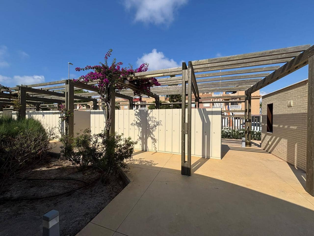 2 bedroom Flat for sale in Playa Paraiso with pool garage - € 259,000 (Ref: 10011774)