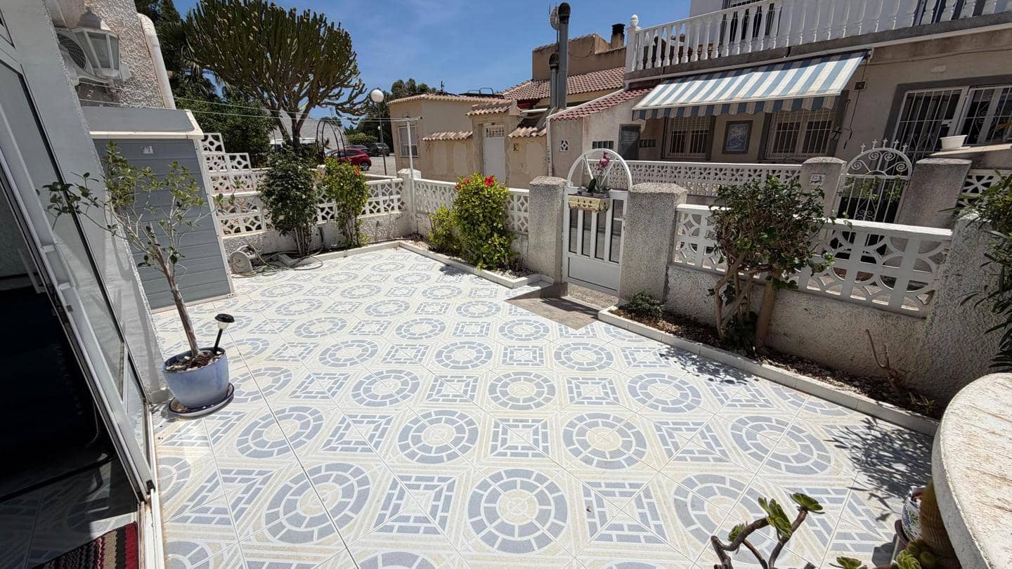 2 sypialnia Mieszkanie na sprzedaż w Torrevieja z basenem - 179 000 € (Ref: 10011775)
