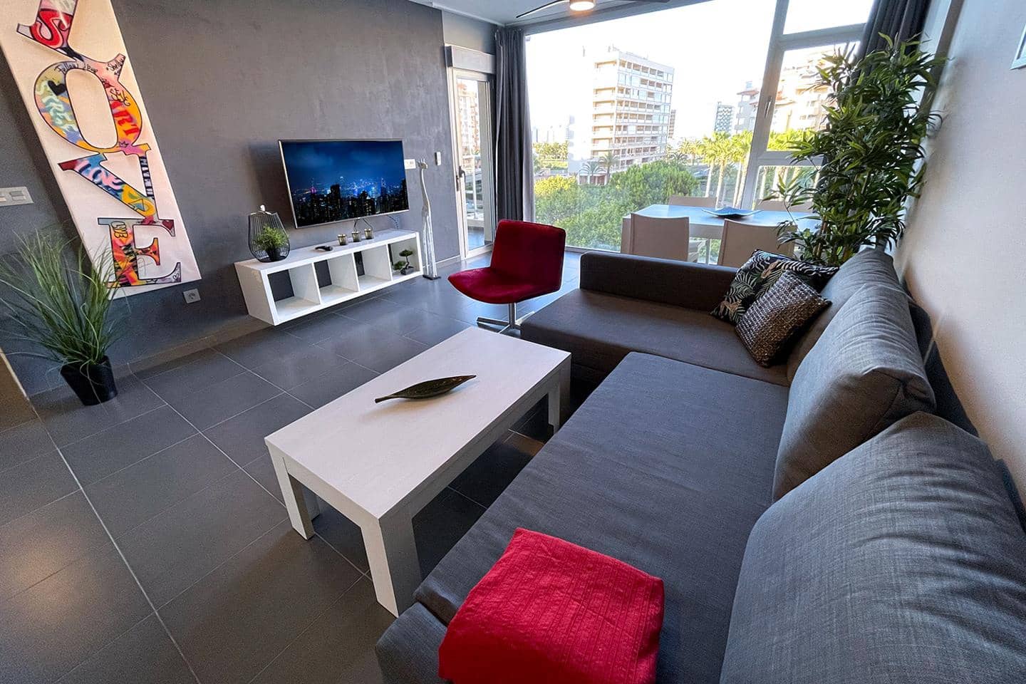 Piso de 2 habitaciones en La Manga del Mar Menor en venta con piscina - 259.000 € (Ref: 10011778)