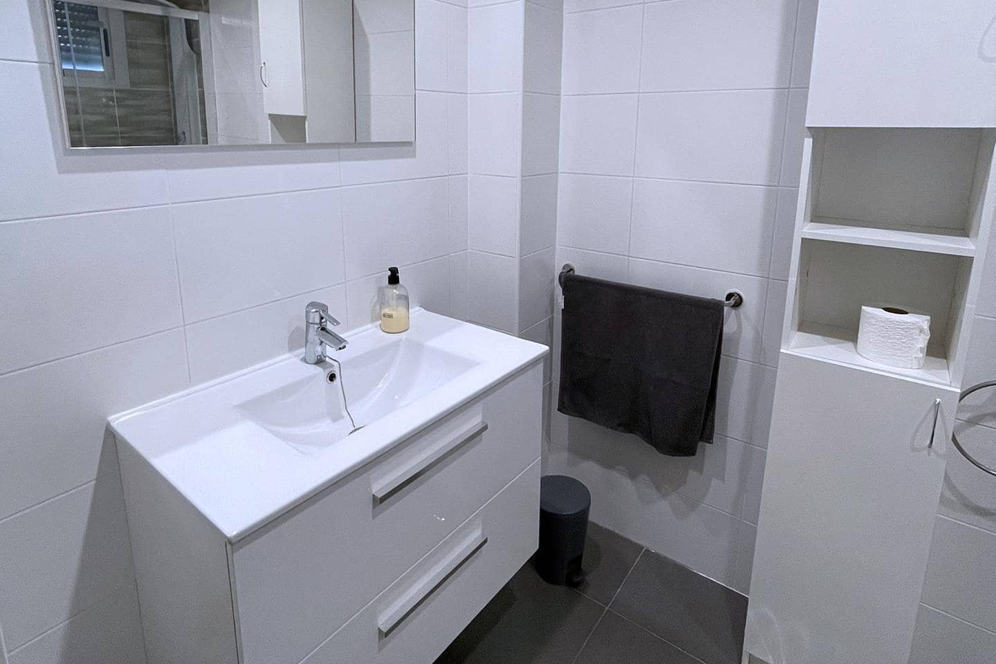 Piso de 2 habitaciones en La Manga del Mar Menor en venta con piscina - 259.000 € (Ref: 10011778)