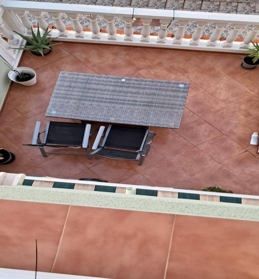 2 slaapkamer Flat te koop in La Manga del Mar Menor met zwembad garage - € 300.000 (Ref: 10011779)