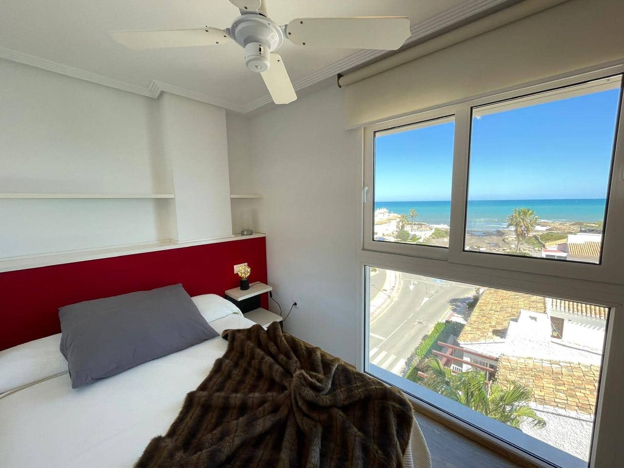 2 slaapkamer Flat te koop in La Manga del Mar Menor met garage - € 224.000 (Ref: 10011780)
