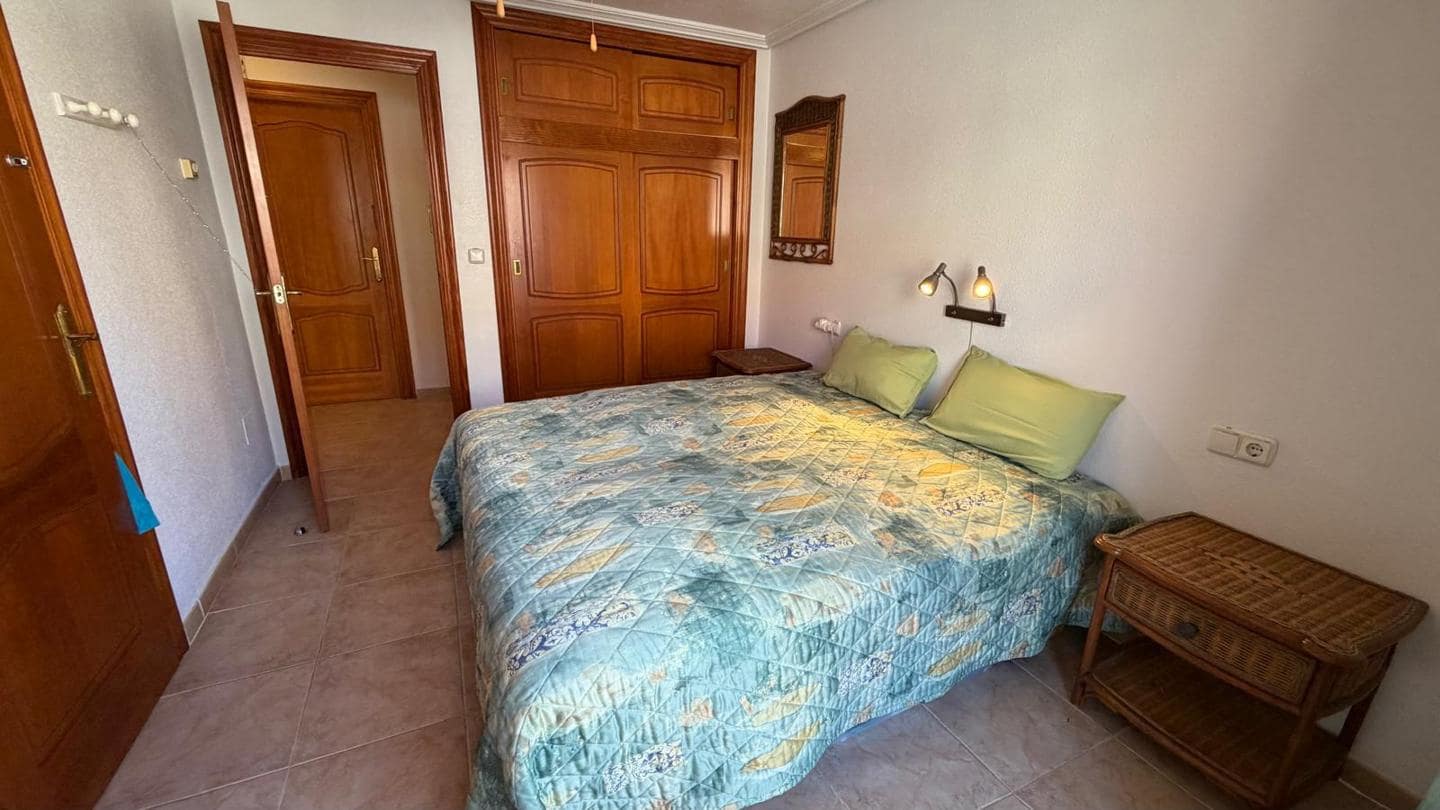 3 soverom Leilighet til salgs i La Manga del Mar Menor med svømmebasseng garasje - € 230 000 (Ref: 10011781)