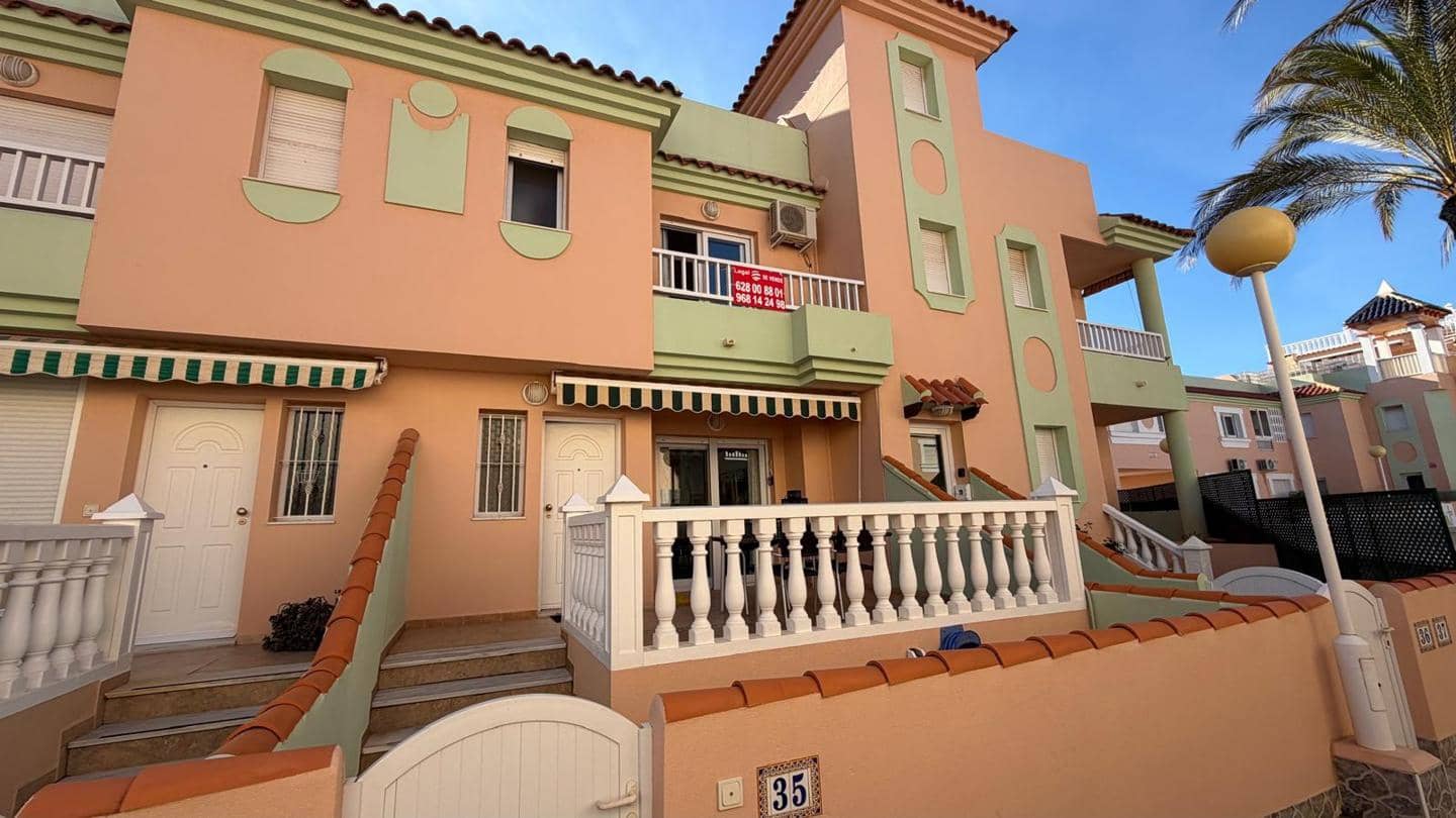 3 soverom Leilighet til salgs i La Manga del Mar Menor med svømmebasseng garasje - € 230 000 (Ref: 10011781)
