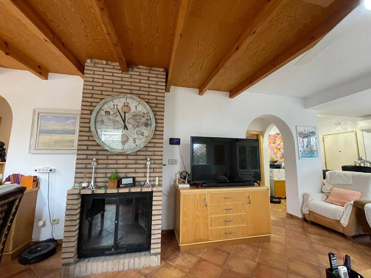 4 bedroom Villa for sale in La Manga del Mar Menor with pool garage - € 489,000 (Ref: 10011782)