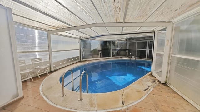 4 soveværelse Villa til salg i La Manga del Mar Menor med swimmingpool garage - € 489.000 (Ref: 10011782)