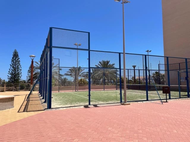 2 sypialnia Mieszkanie na sprzedaż w La Manga del Mar Menor z basenem garażem - 182 000 € (Ref: 10011783)