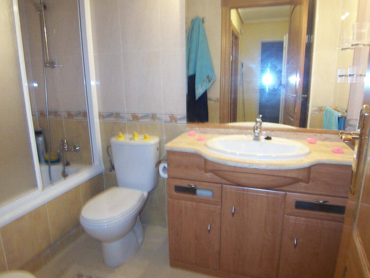 2 soverom Leilighet til salgs i La Manga del Mar Menor med svømmebasseng garasje - € 189 000 (Ref: 10011784)