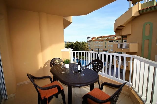 2 soverom Leilighet til salgs i La Manga del Mar Menor med svømmebasseng garasje - € 189 000 (Ref: 10011784)