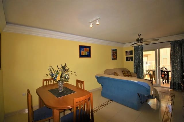 2 soverom Leilighet til salgs i La Manga del Mar Menor med svømmebasseng garasje - € 189 000 (Ref: 10011784)