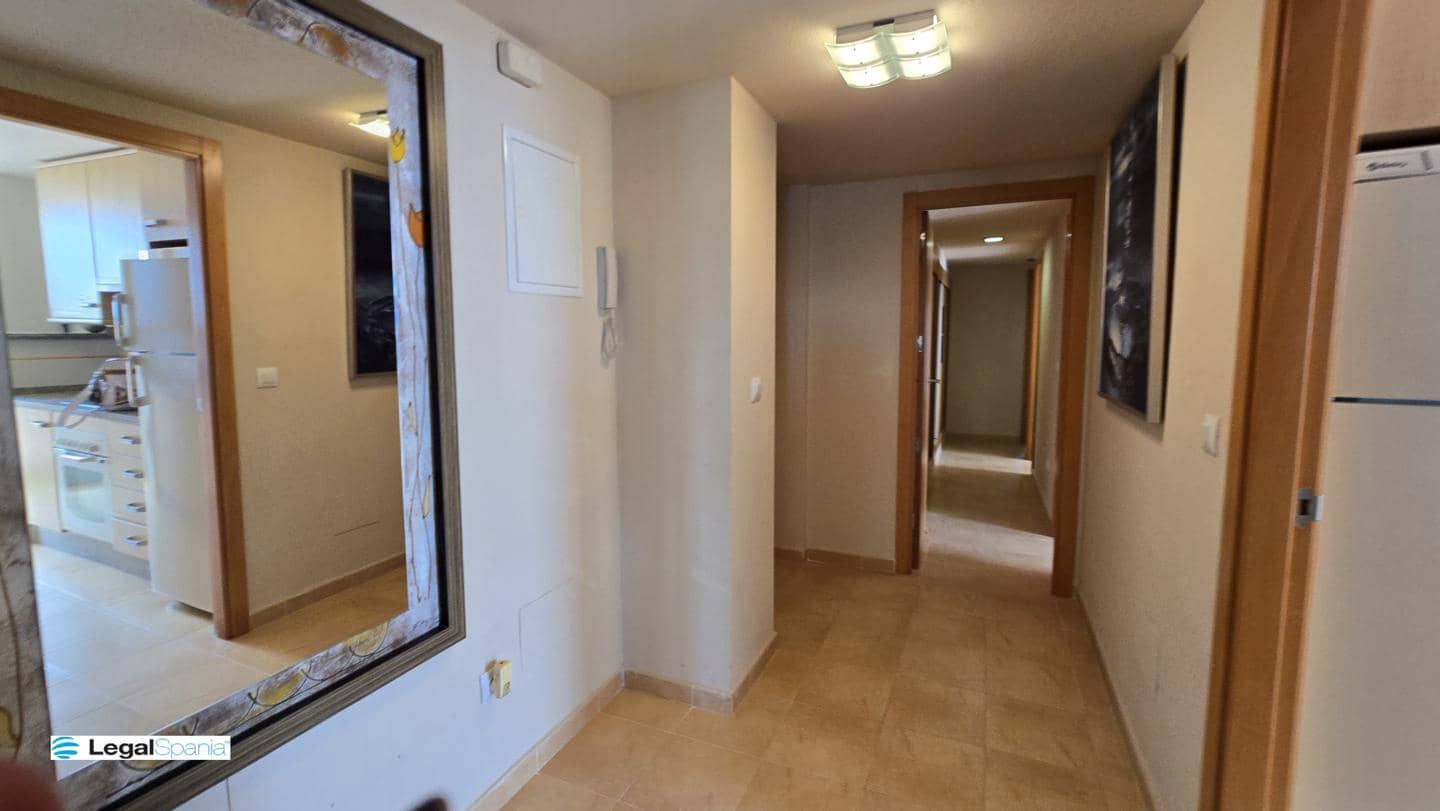 3 slaapkamer Flat te koop in La Manga del Mar Menor met zwembad garage - € 380.000 (Ref: 10011785)