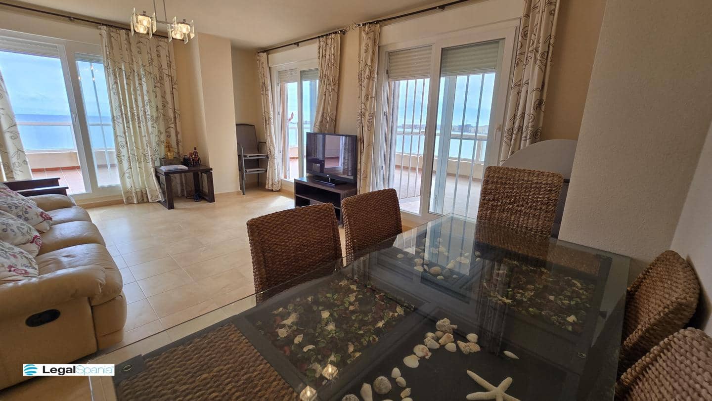 3 slaapkamer Flat te koop in La Manga del Mar Menor met zwembad garage - € 380.000 (Ref: 10011785)