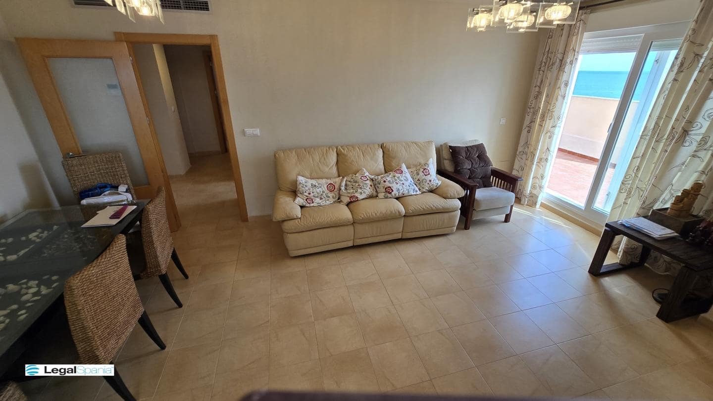 3 slaapkamer Flat te koop in La Manga del Mar Menor met zwembad garage - € 380.000 (Ref: 10011785)