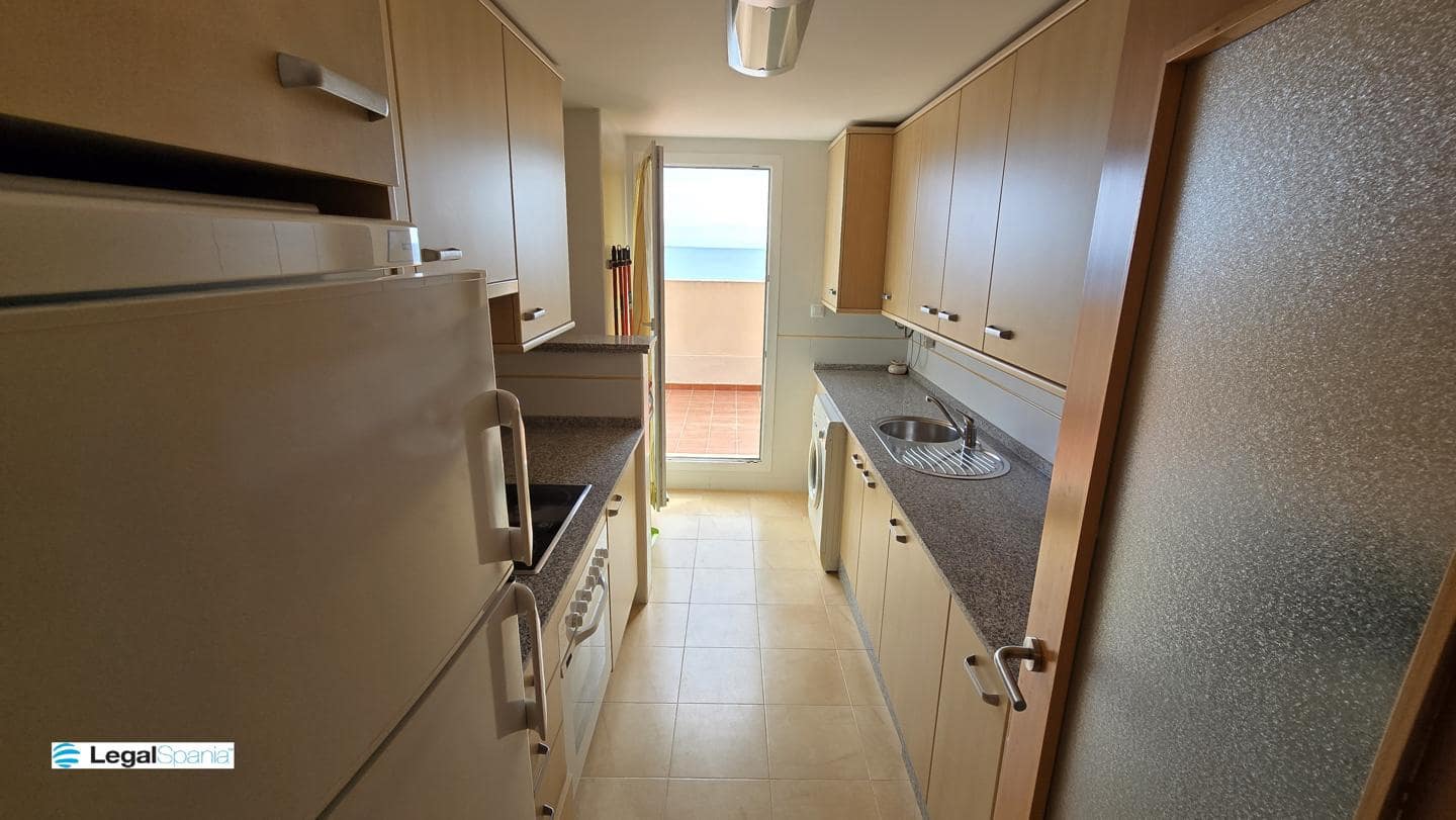 3 slaapkamer Flat te koop in La Manga del Mar Menor met zwembad garage - € 380.000 (Ref: 10011785)