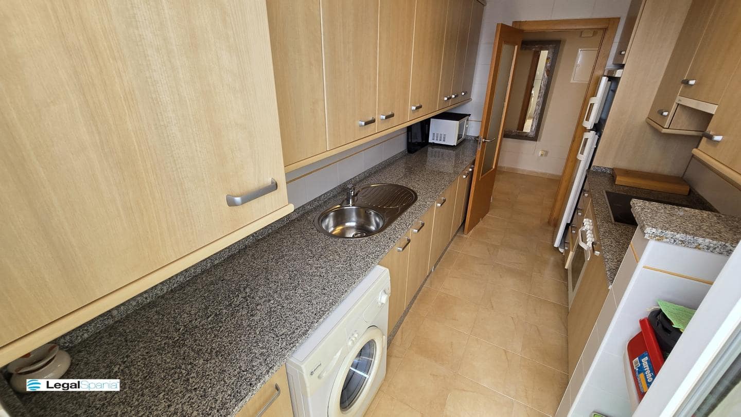 3 slaapkamer Flat te koop in La Manga del Mar Menor met zwembad garage - € 380.000 (Ref: 10011785)