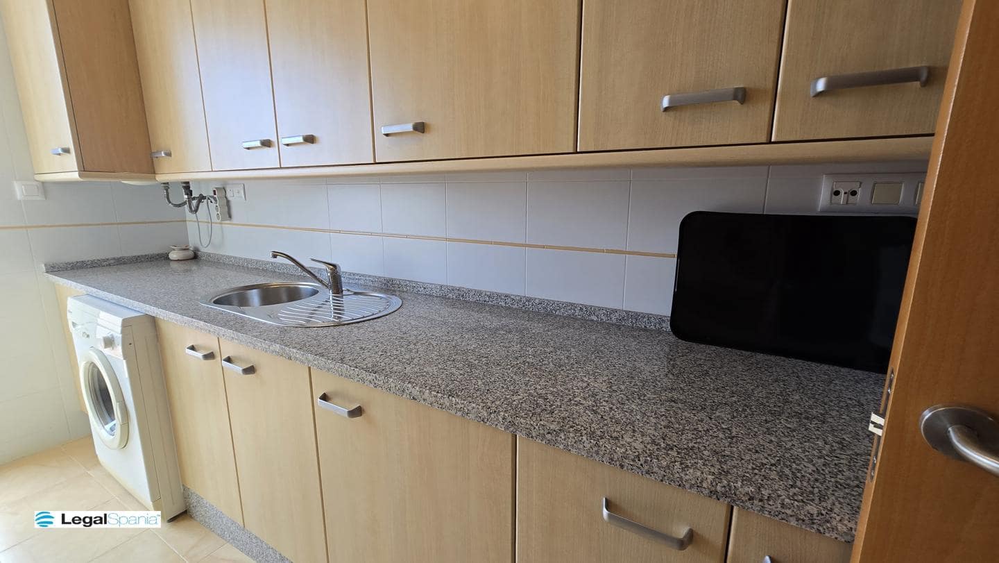 3 slaapkamer Flat te koop in La Manga del Mar Menor met zwembad garage - € 380.000 (Ref: 10011785)
