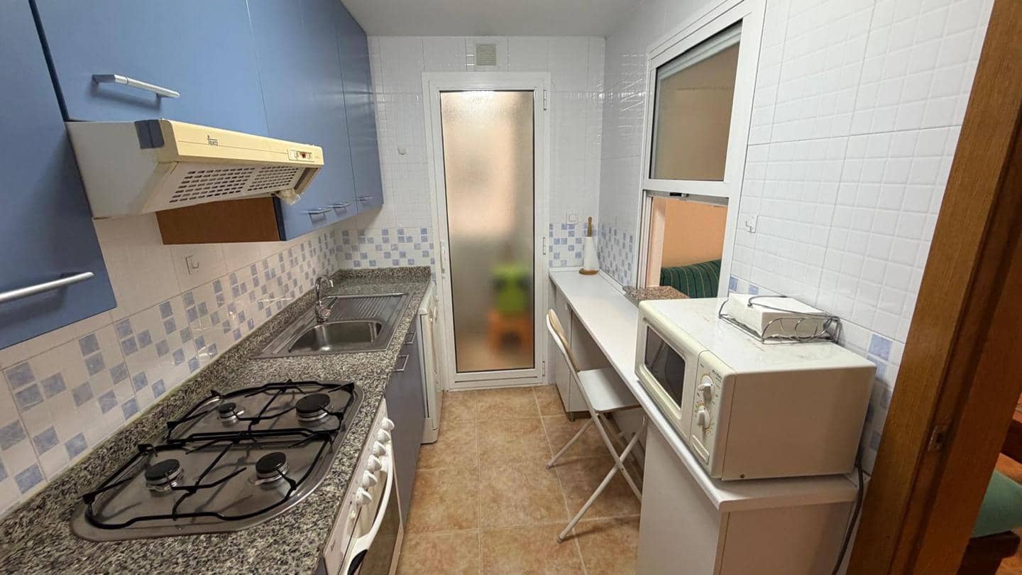 2 soveværelse Lejlighed til salg i La Manga del Mar Menor med swimmingpool garage - € 175.000 (Ref: 10011786)