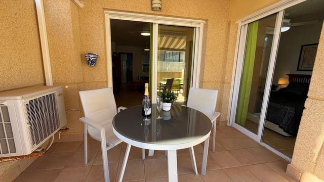 2 soverom Leilighet til salgs i La Manga del Mar Menor med svømmebasseng garasje - € 175 000 (Ref: 10011786)