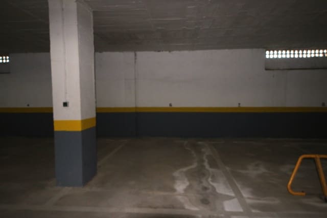 Garage till salu i La Manga del Mar Menor - 8 495 € (Ref: 10011787)