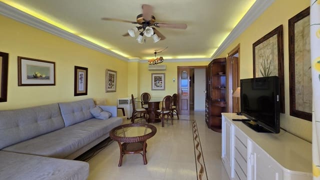 3 slaapkamer Flat te koop in La Manga del Mar Menor met zwembad garage - € 375.000 (Ref: 10011788)
