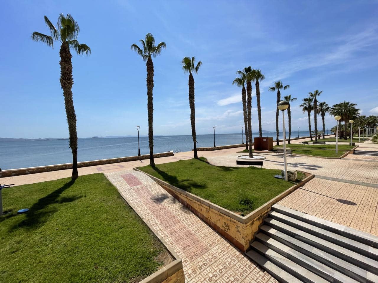 3 slaapkamer Flat te koop in La Manga del Mar Menor met zwembad garage - € 375.000 (Ref: 10011788)