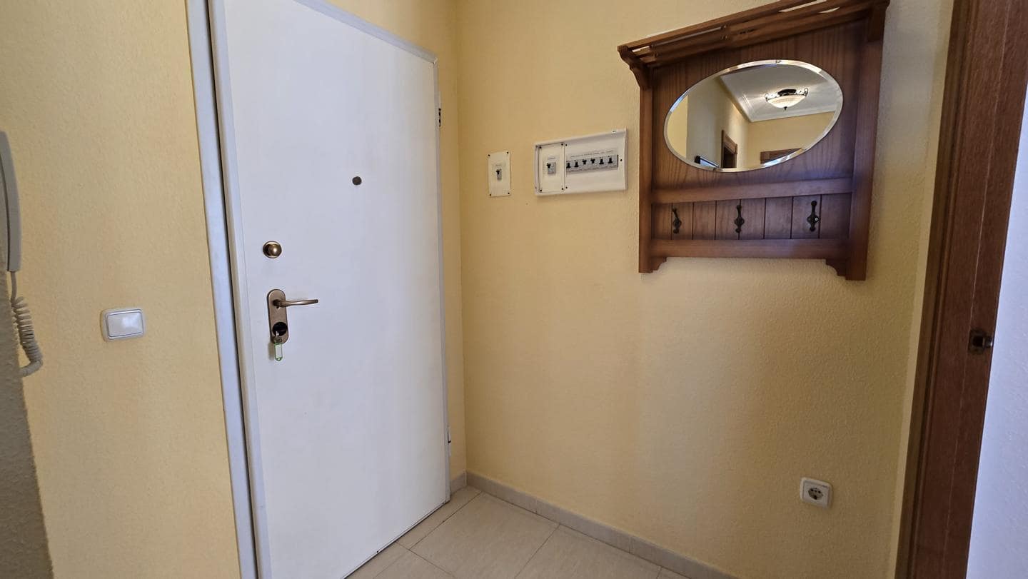 3 slaapkamer Flat te koop in La Manga del Mar Menor met zwembad garage - € 375.000 (Ref: 10011788)