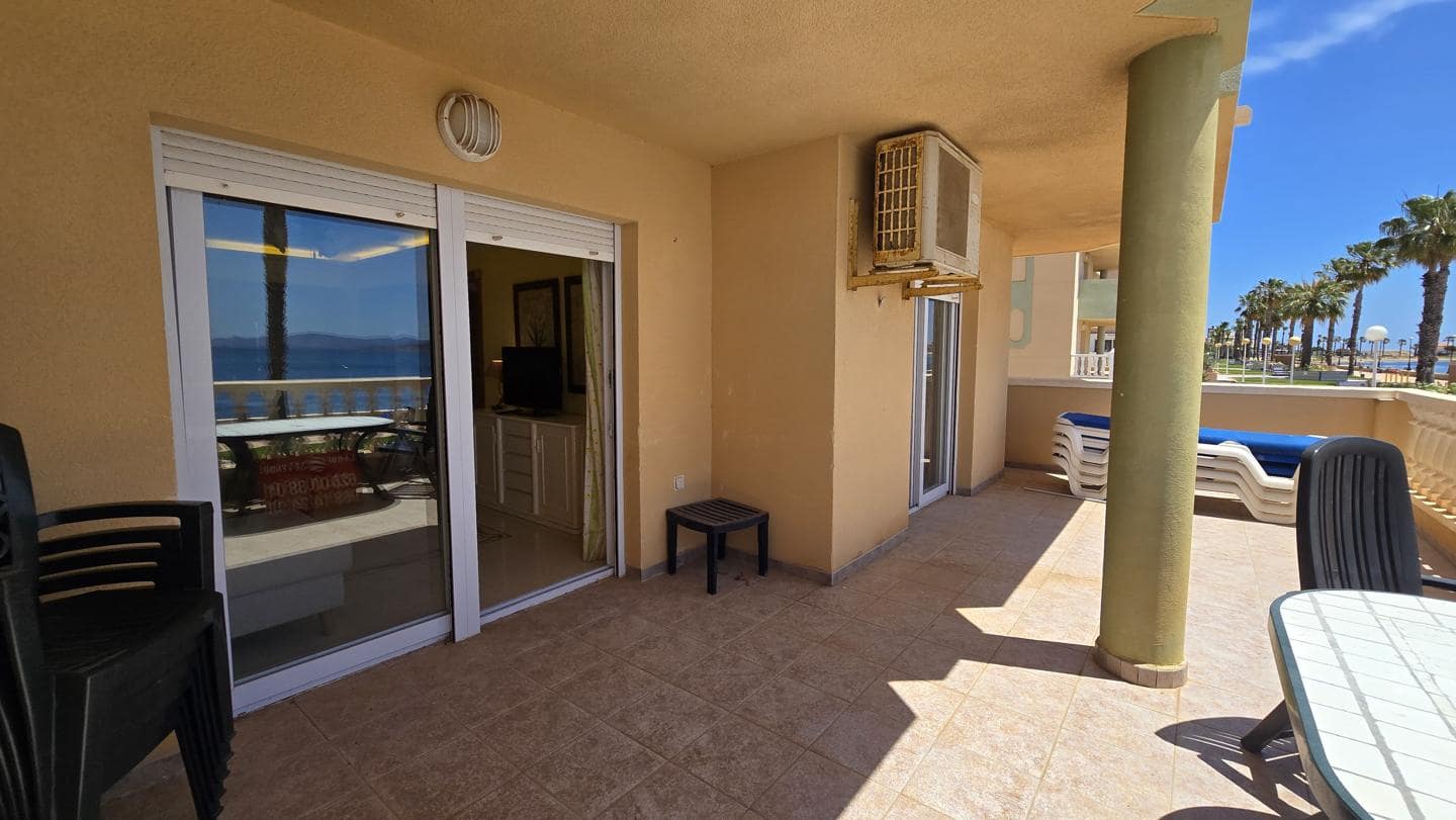3 slaapkamer Flat te koop in La Manga del Mar Menor met zwembad garage - € 375.000 (Ref: 10011788)