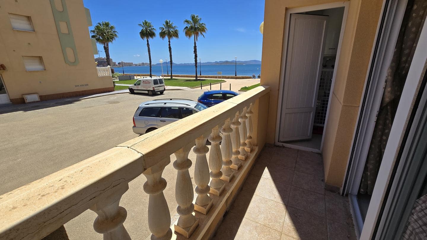 3 slaapkamer Flat te koop in La Manga del Mar Menor met zwembad garage - € 375.000 (Ref: 10011788)