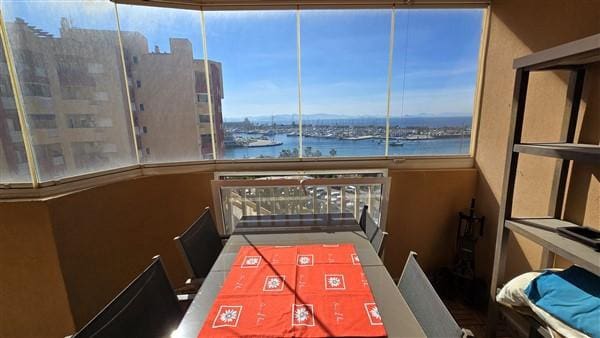 2 soverom Leilighet til salgs i La Manga del Mar Menor med svømmebasseng garasje - € 190 000 (Ref: 10011789)