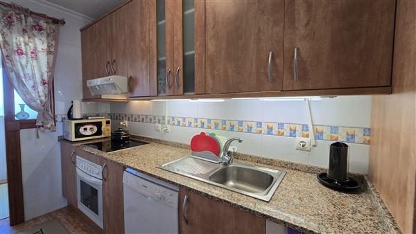 2 Zimmer Wohnung zu verkaufen in La Manga del Mar Menor mit Pool Garage - 190.000 € (Ref: 10011789)